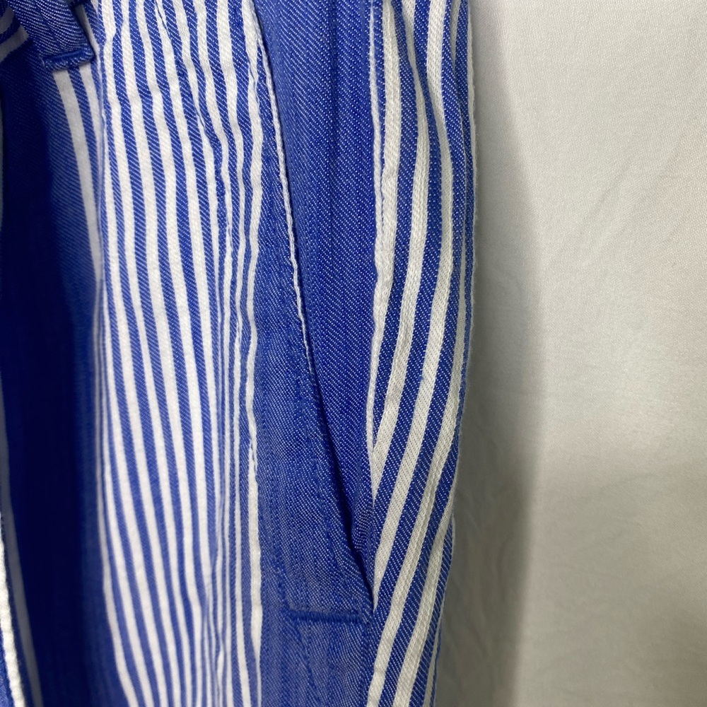 Tommy Hilfiger ,Size 6,Blue /White color. pants pockets - Picture 3 of 7